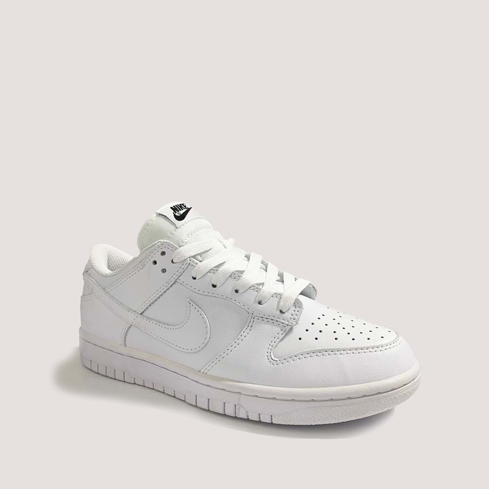 Nike W Dunk Low Kadın Sneaker - Beyaz - 40