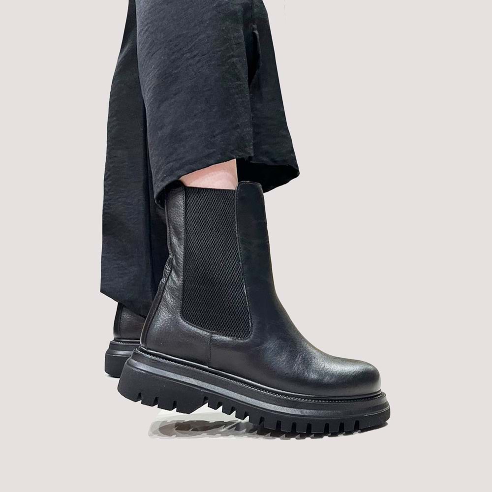 250610 Kadın Deri Casual Bot - Siyah - 39