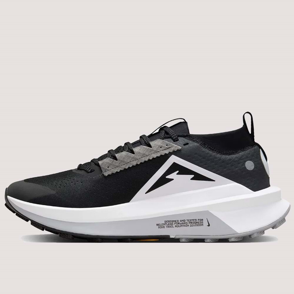 Erkek ZoomX Zegama Trail 2 Koşu Ayakkabısı FD5190001 - Siyah-Beyaz - 40