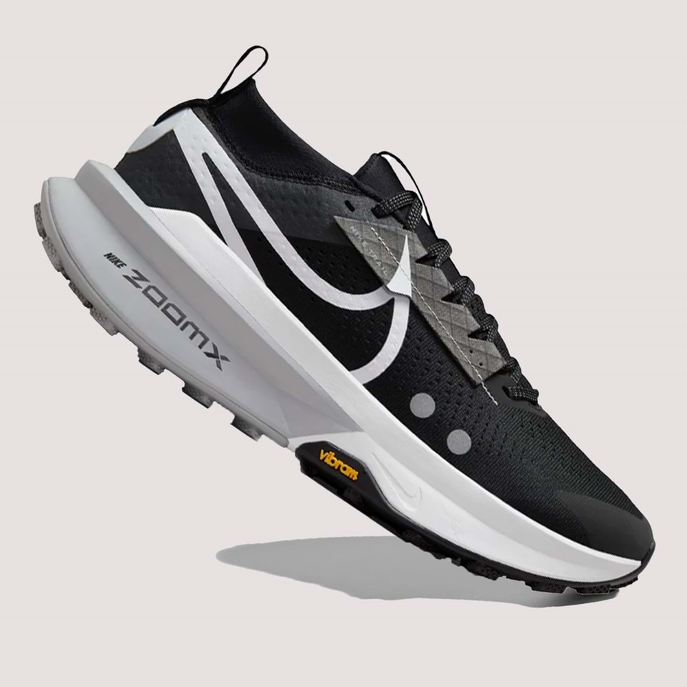 Erkek ZoomX Zegama Trail 2 Koşu Ayakkabısı FD5190001 - Siyah-Beyaz - 42