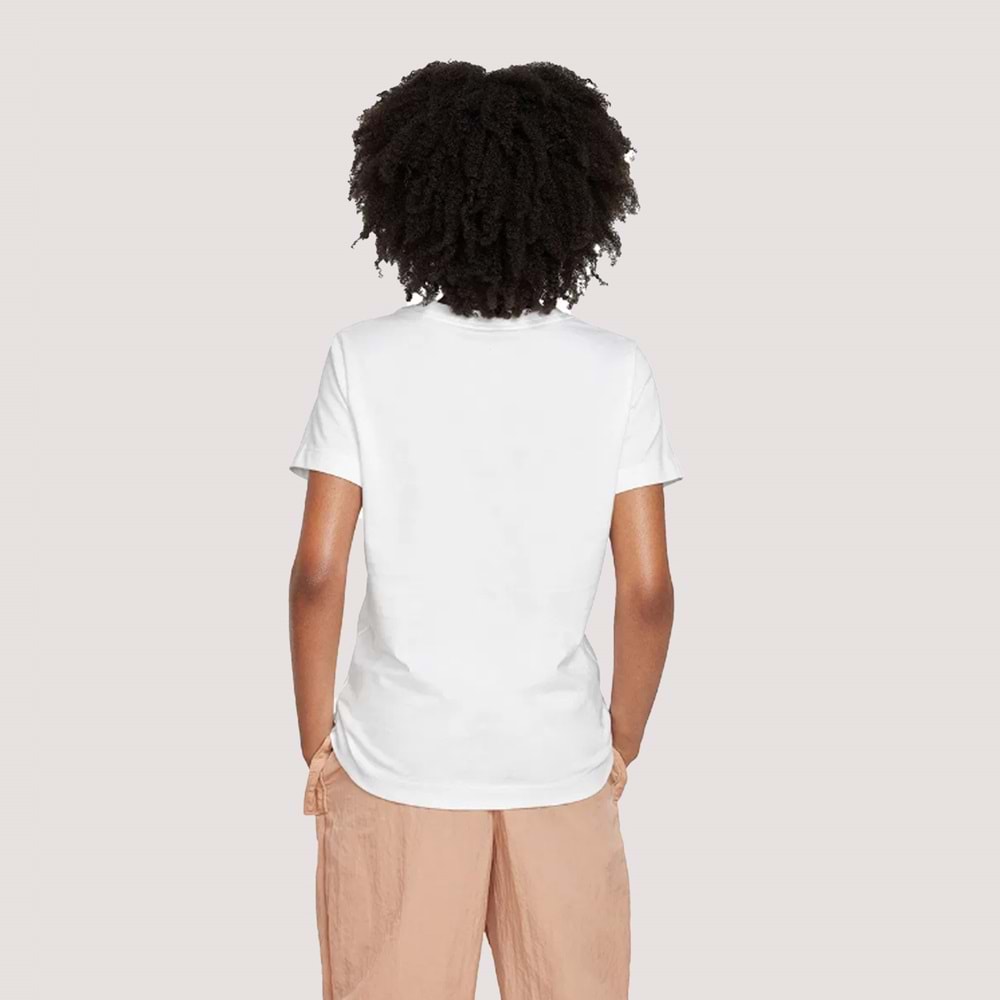 Nike Sportswear Çocuk Siyah T-Shirt FZ5125-010 - Beyaz - M