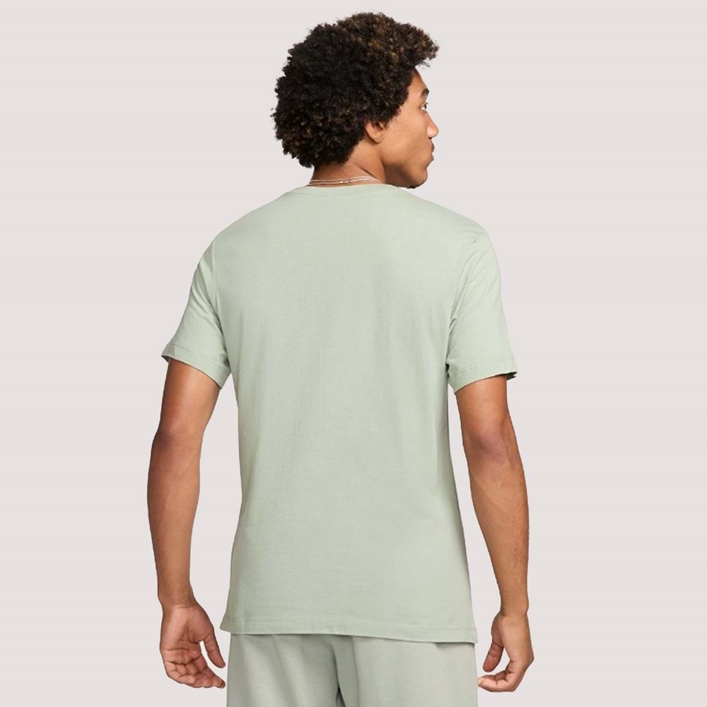 Nike Sportwear AR5004-371 Futura Tshirt - Yeşil - L