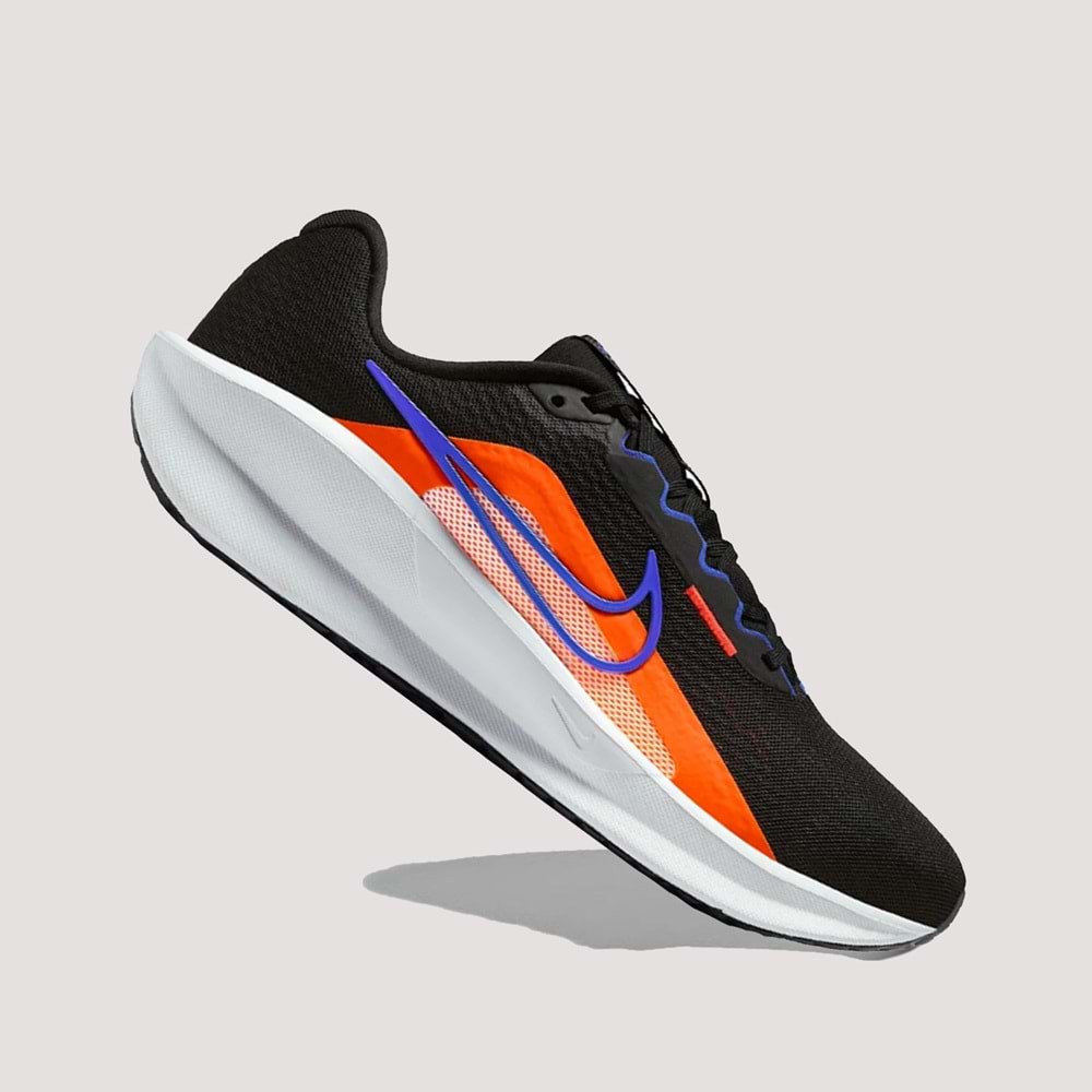 Nike Downshifter 13 FD6454-004 Erkek Koşu Ayakkabısı - Siyah-Turuncu - 44
