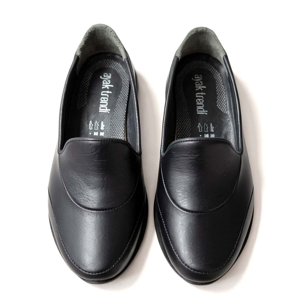 Kadın Deri Comfort Günlük Ayakkabı T4218 - Siyah - 38