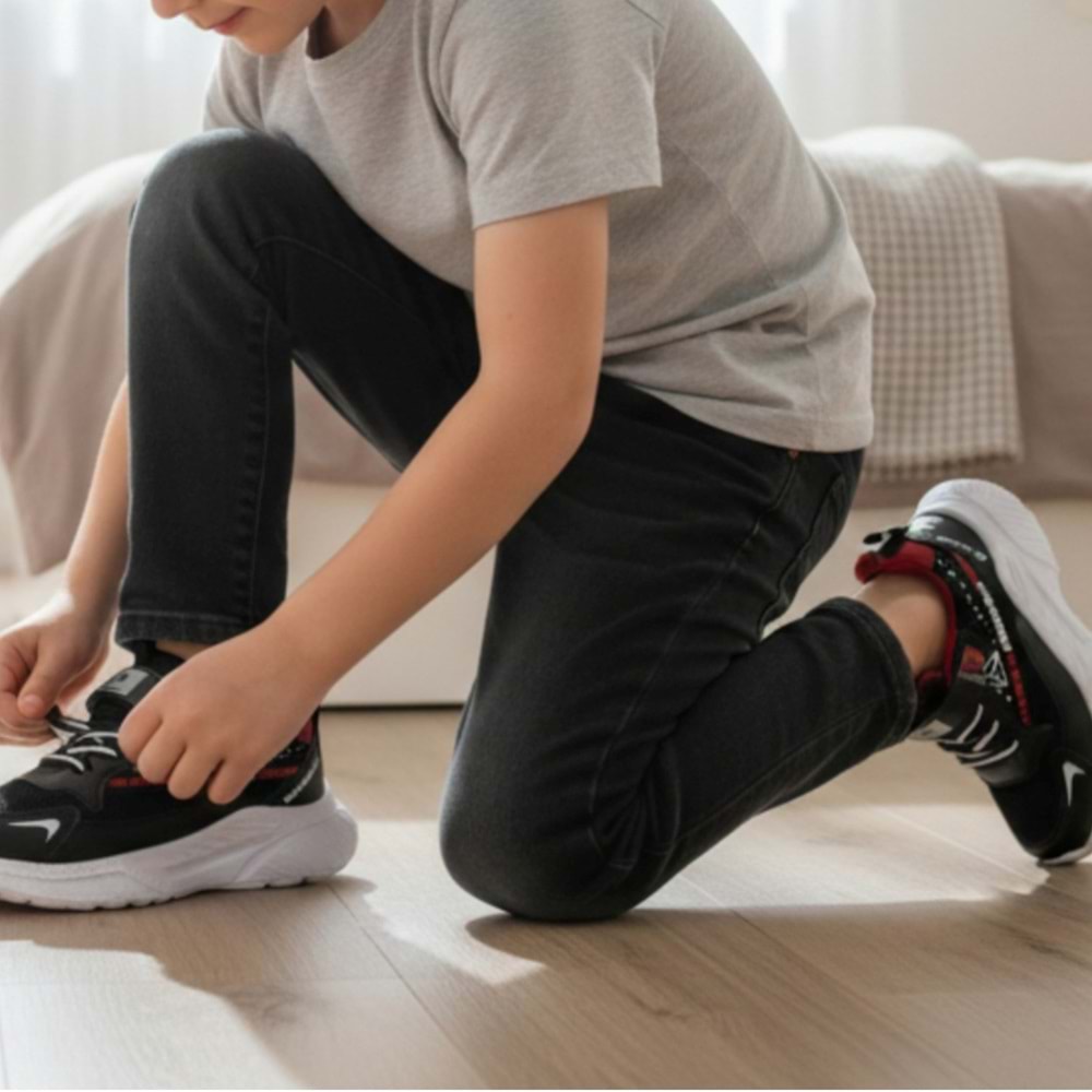 Çocuk Spor Ayakkabı 3416 - Siyah-Kırmızı - 33