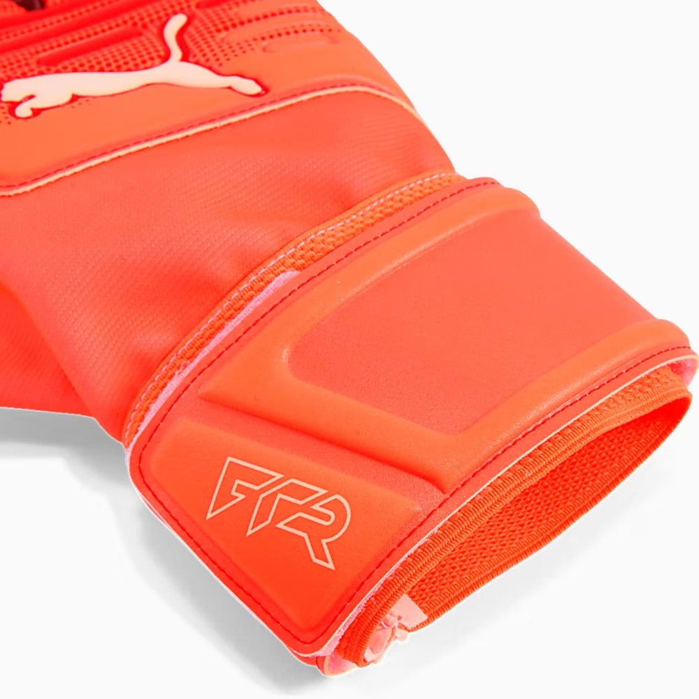 Puma Future Play NC Kaleci Eldiveni 04212501 - Kırmızı - 7
