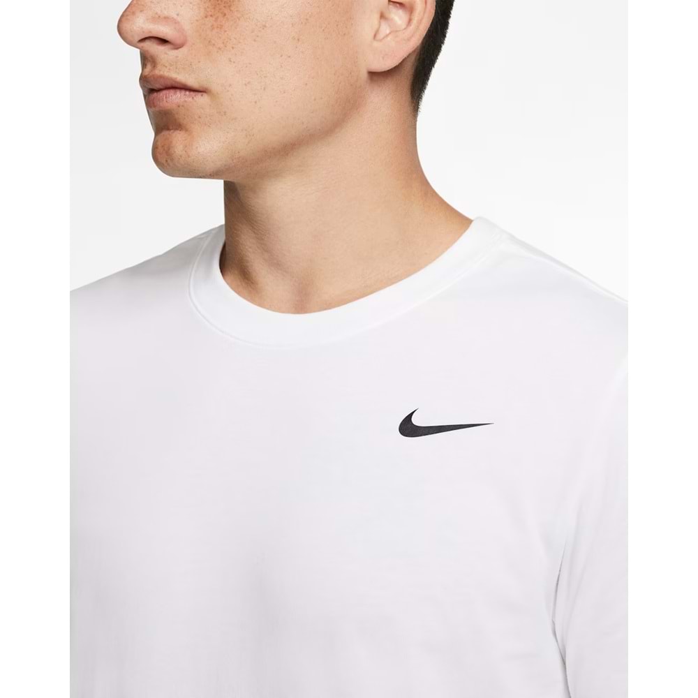 Nike Erkek Fitness Tshirt AR6029-100 - Beyaz - L