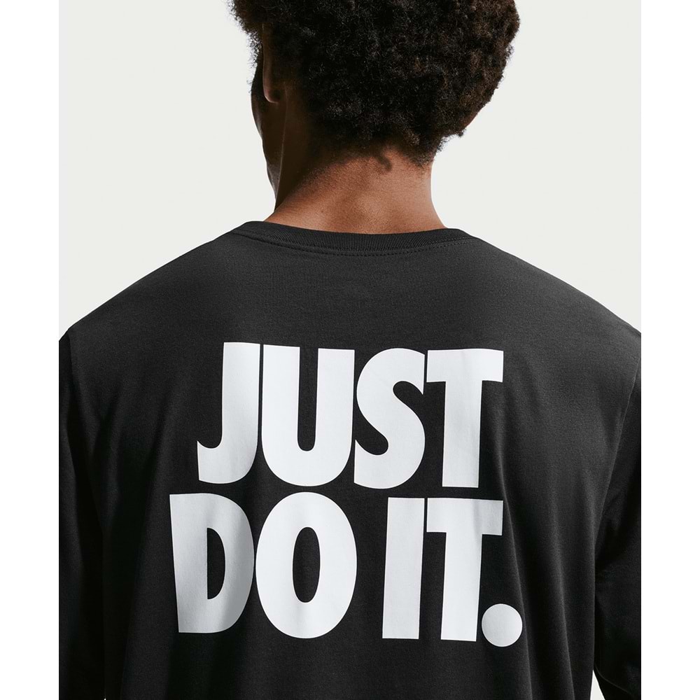 Nike Erkek Sportswear T-Shirt IR4972-010 - Siyah - L