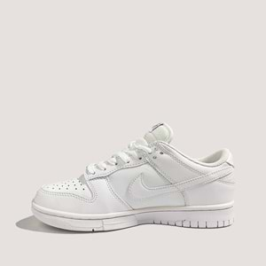 Nike W Dunk Low Kadın Sneaker - Beyaz - 40