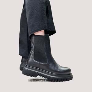 250610 Kadın Deri Casual Bot - Siyah - 39