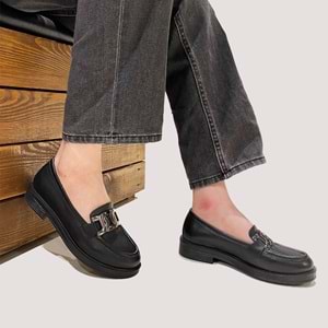 250776 Kadın Deri Tokalı Casual Ayakkabı - Siyah - 39