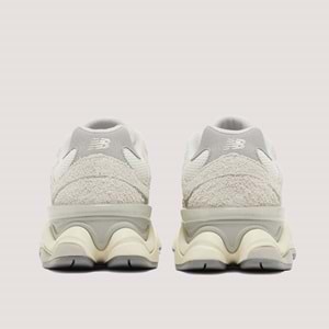 New Balance 9060 Sea Salt Unisex Sneaker U9060ECA - Bej - 40
