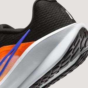 Nike Downshifter 13 FD6454-004 Erkek Koşu Ayakkabısı - Siyah-Turuncu - 42,5