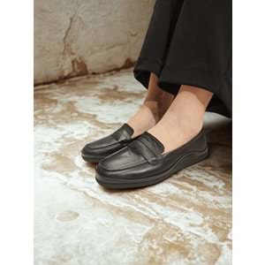 Kadın Deri Comfort Günlük Ayakkabı 260700 - Siyah - 38