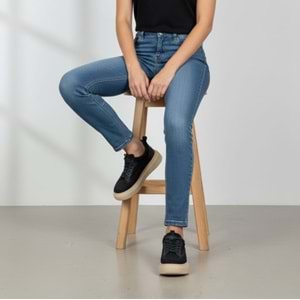 Kadın Premium Comfort Spor Ayakkabı 5038S - Siyah - 39