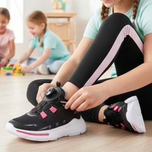 M.P. Çocuk Ayarlanabilir Bağcıklı Spor Ayakkabı 3411 - Siyah - 31